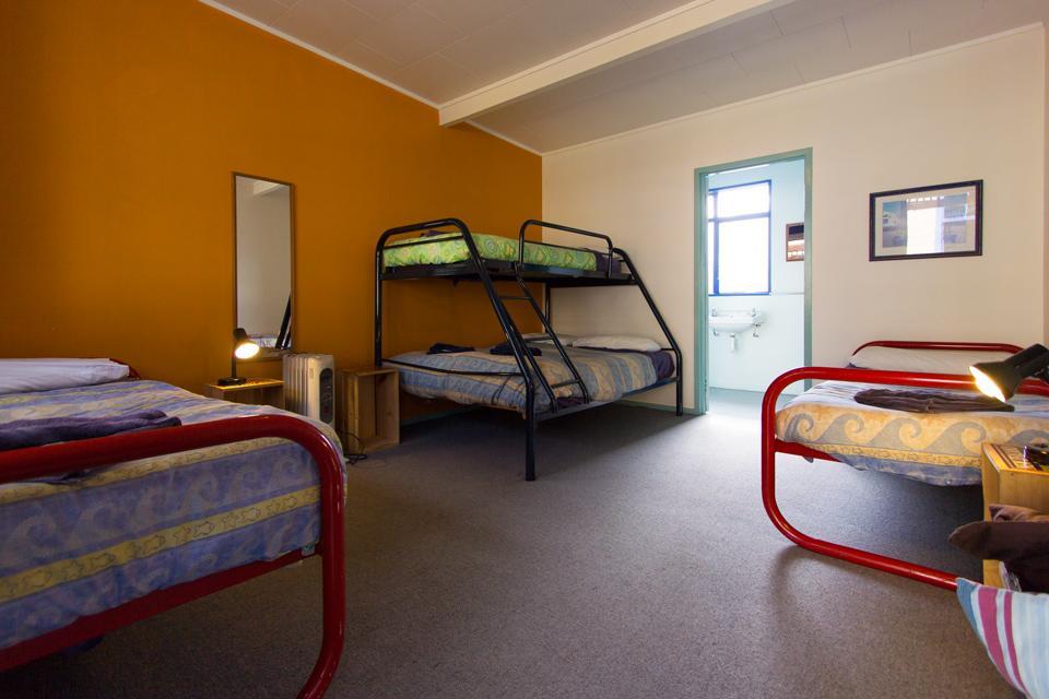 Sequoia Lodge Backpackers Picton Ngoại thất bức ảnh